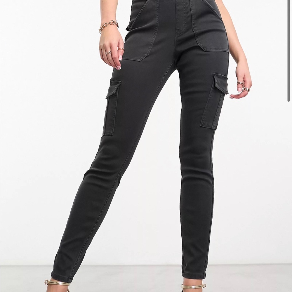 Spanx high waisted cargo pant in washed black